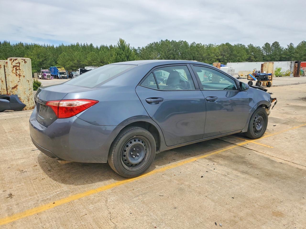 2018 Toyota Corolla Le - Image 3