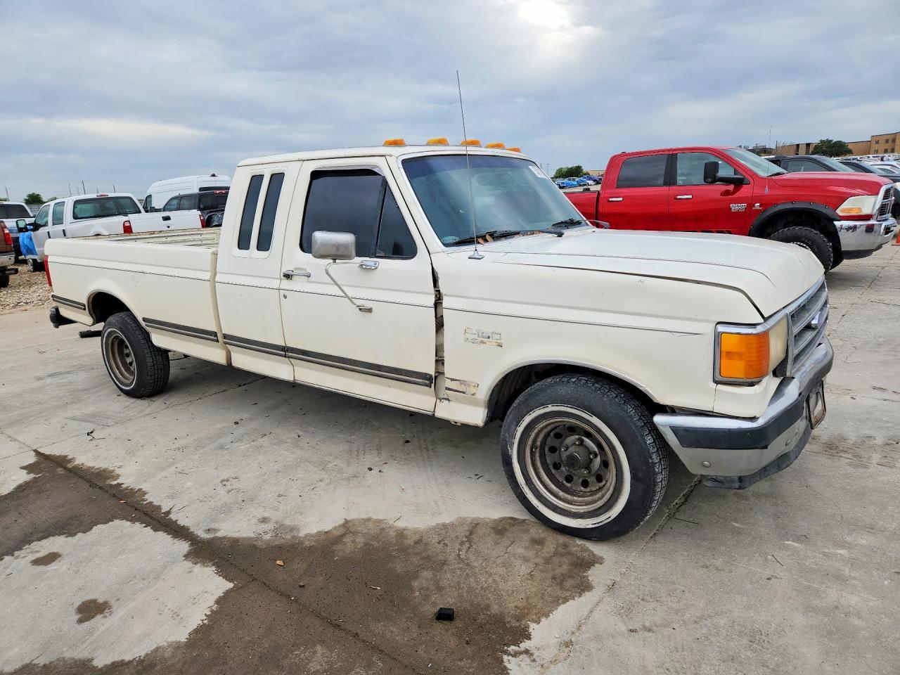 1990 Ford F150 - Фото 4