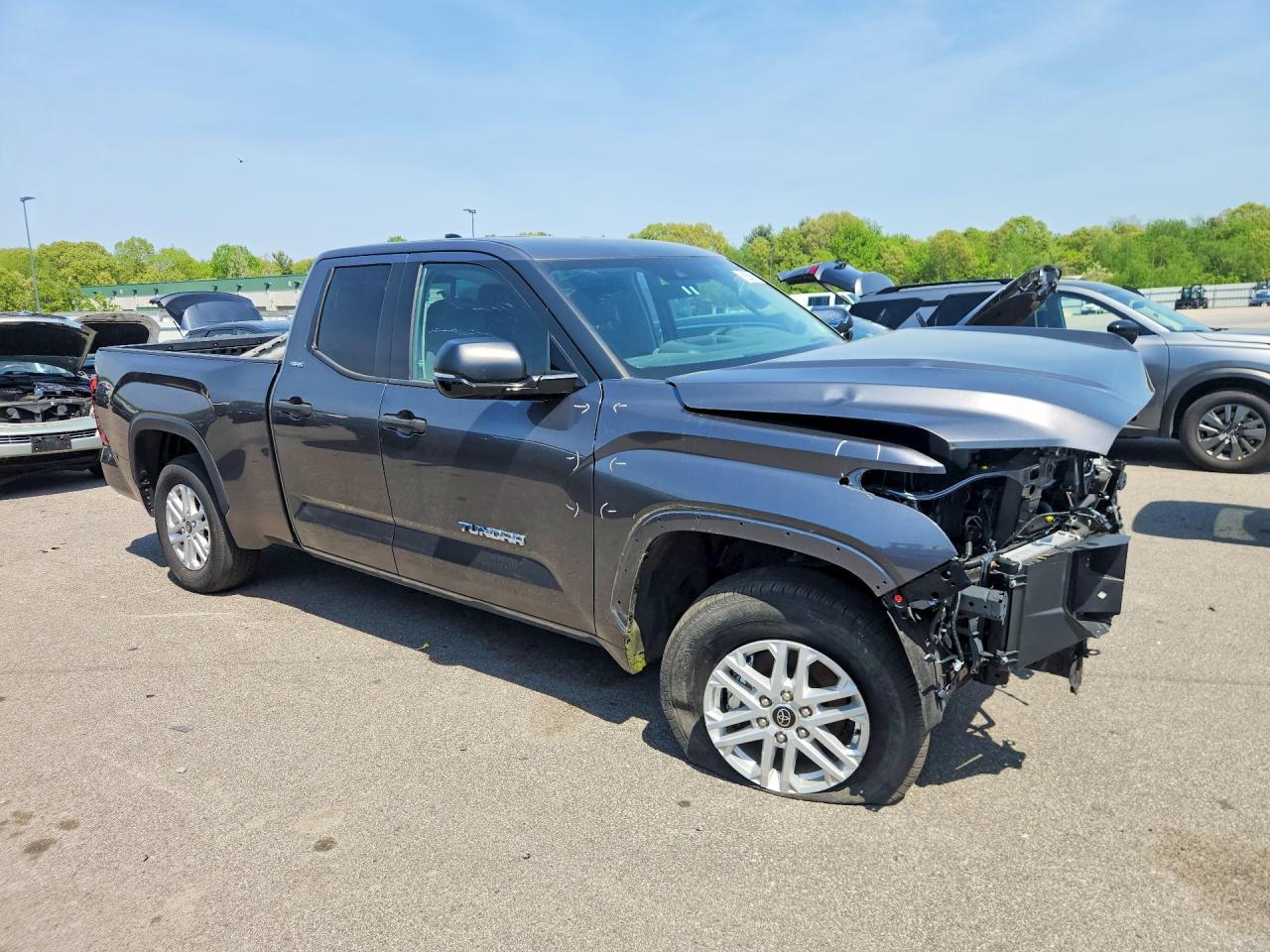 2023 Toyota Tundra Sr5 - Image 4