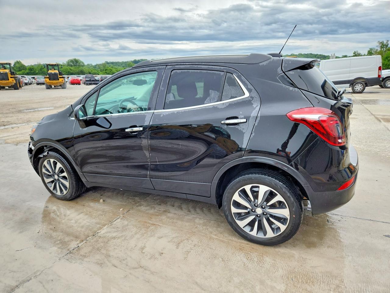 2021 Buick Encore Preferred - Фото 2