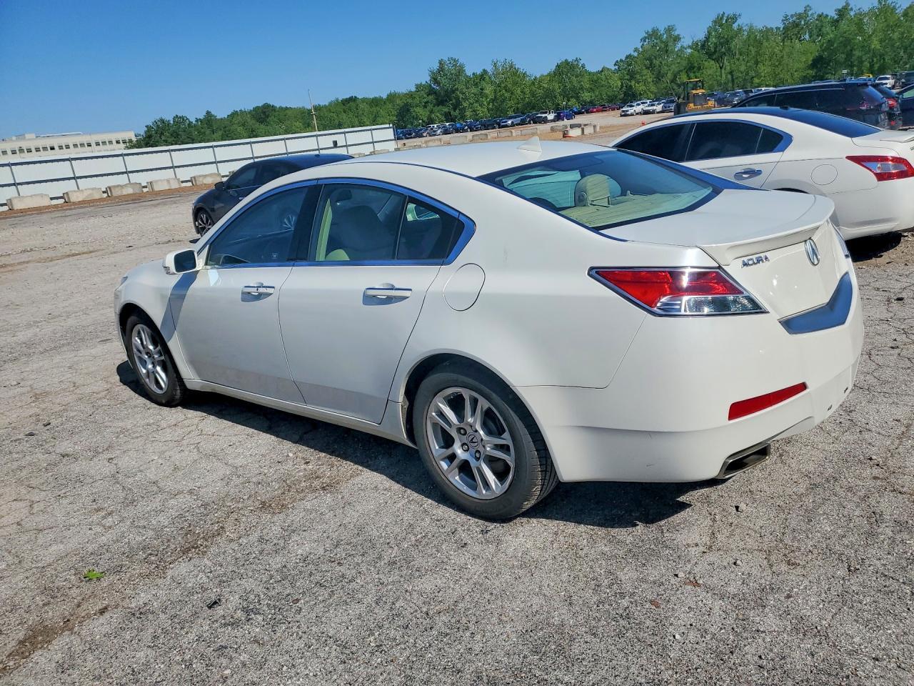 2010 Acura Tl - Image 2