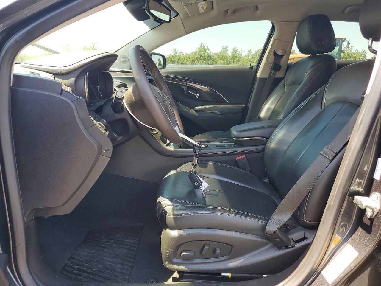 2016 Buick Lacrosse - Image 7