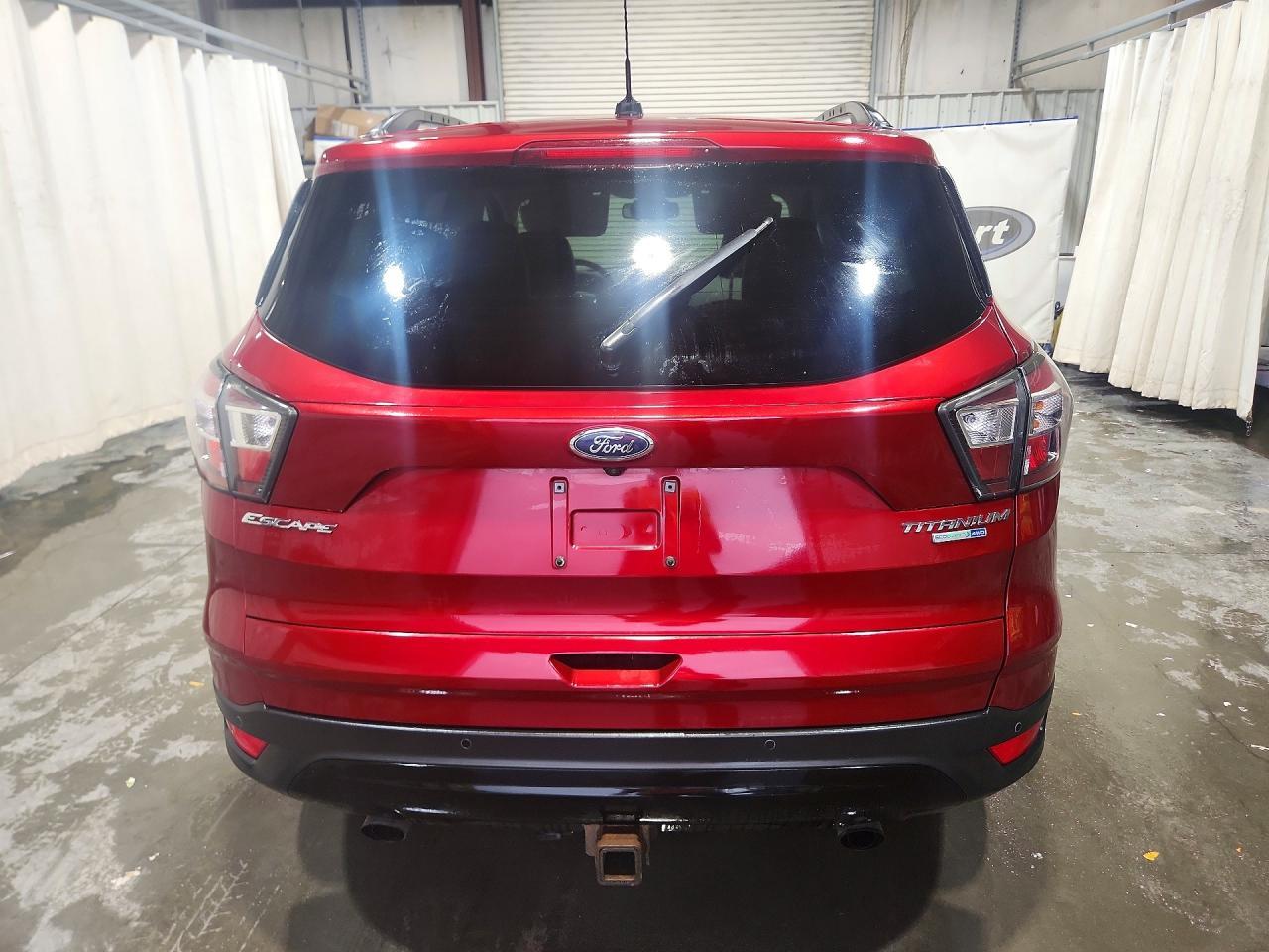 2017 Ford Escape Titanium - Image 6
