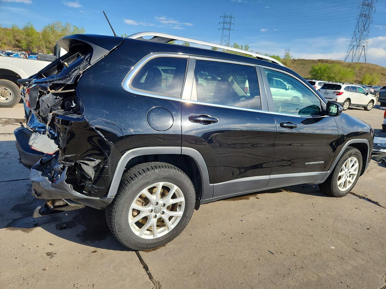 2017 Jeep Cherokee Latitude - Фото 3