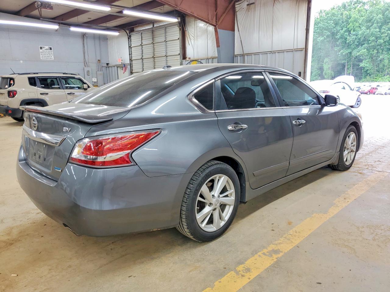2014 Nissan Altima 2.5 Sv - Image 3