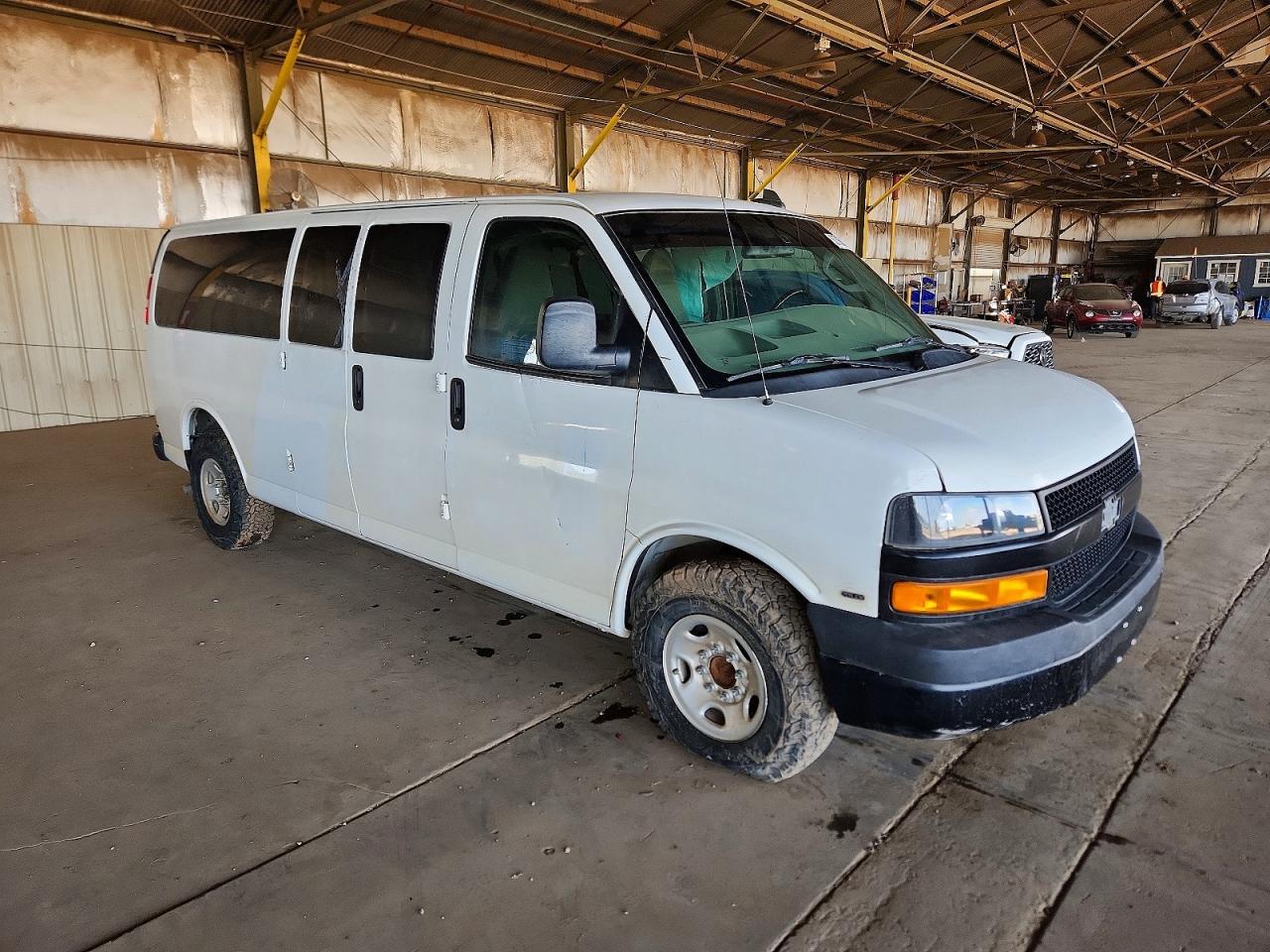 2020 Chevrolet Express G3500 Ls 6.0L V8 Passenger