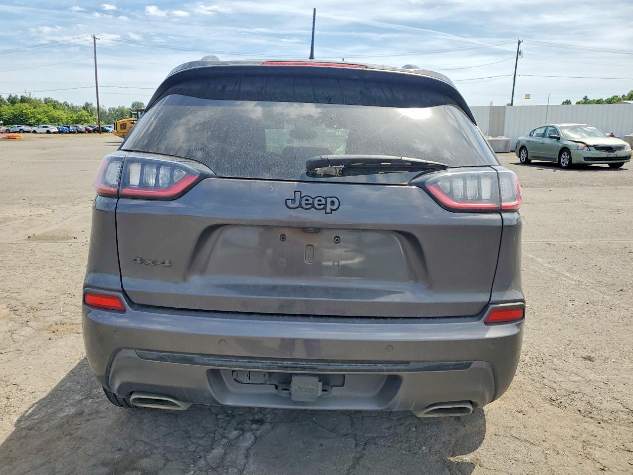 2020 Jeep Cherokee - Фото 6