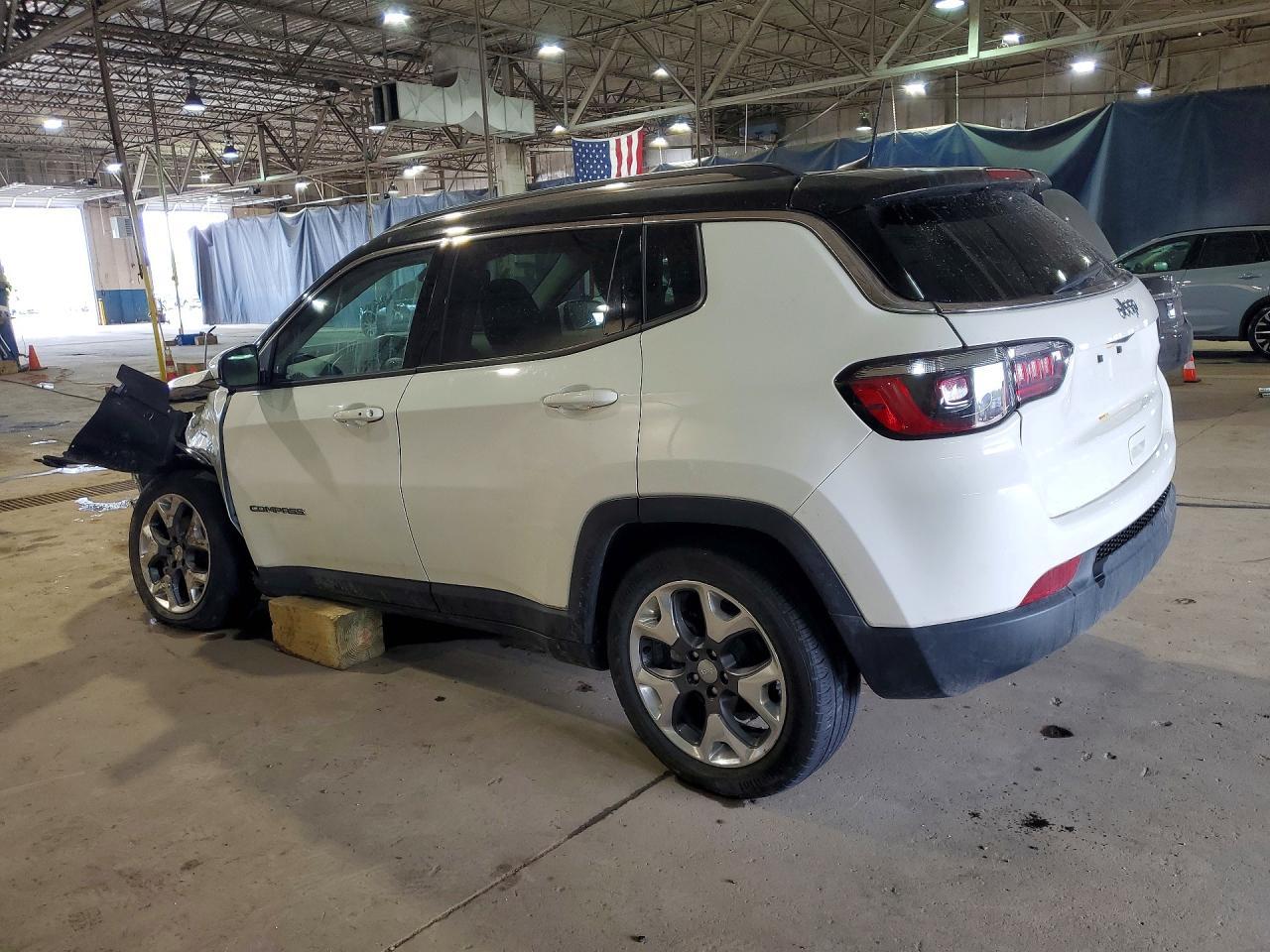 2020 Jeep Compass Limited - Фото 2