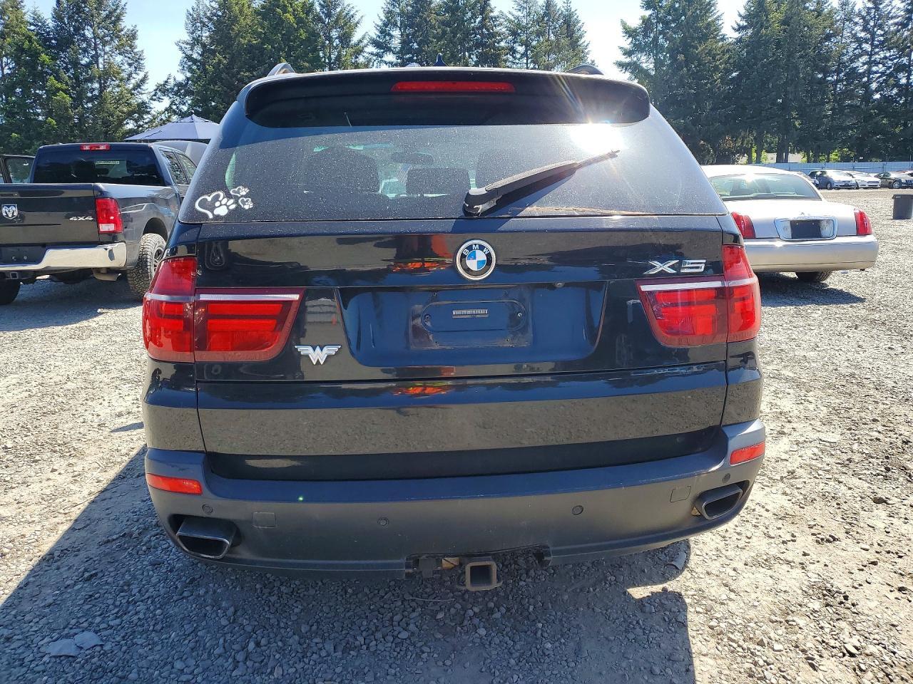 2011 BMW X5 xDrive50I - Фото 6