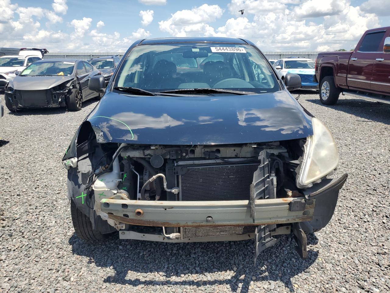 2014 Nissan Versa 1.6 S Plus - Image 5