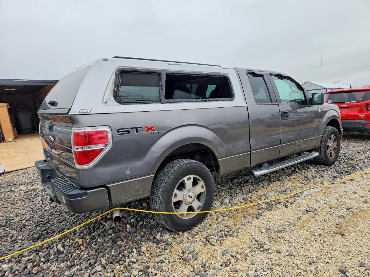 2010 Ford F150 Super Cab - Фото 3