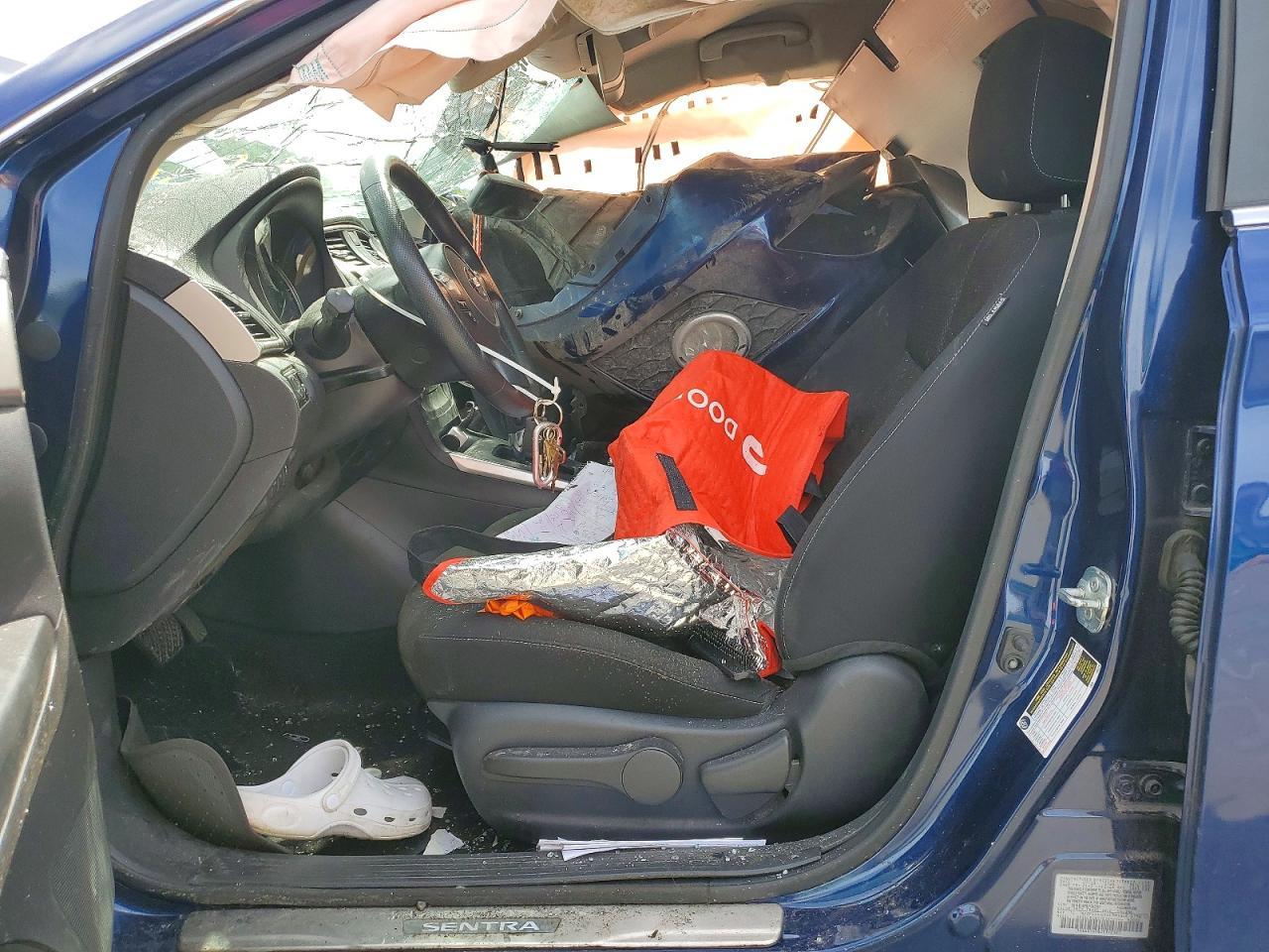 2018 Nissan Sentra S - Фото 7