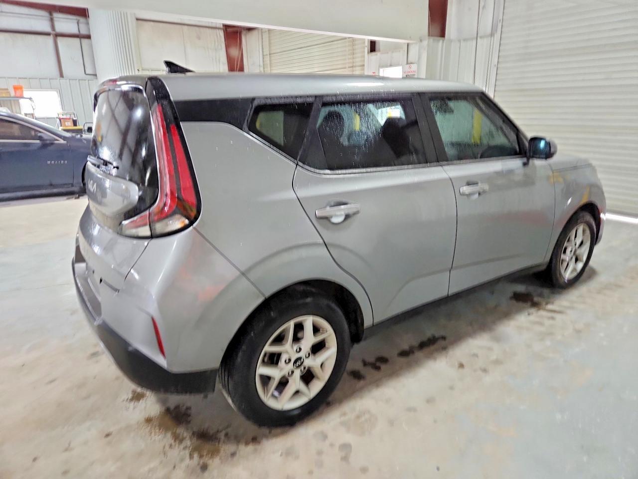 2023 Kia Soul Lx - Фото 3