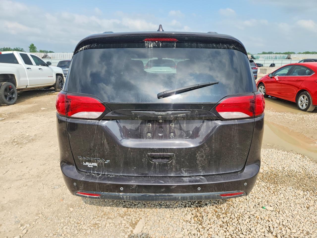 2019 Chrysler Pacifica Touring Plus - Фото 6