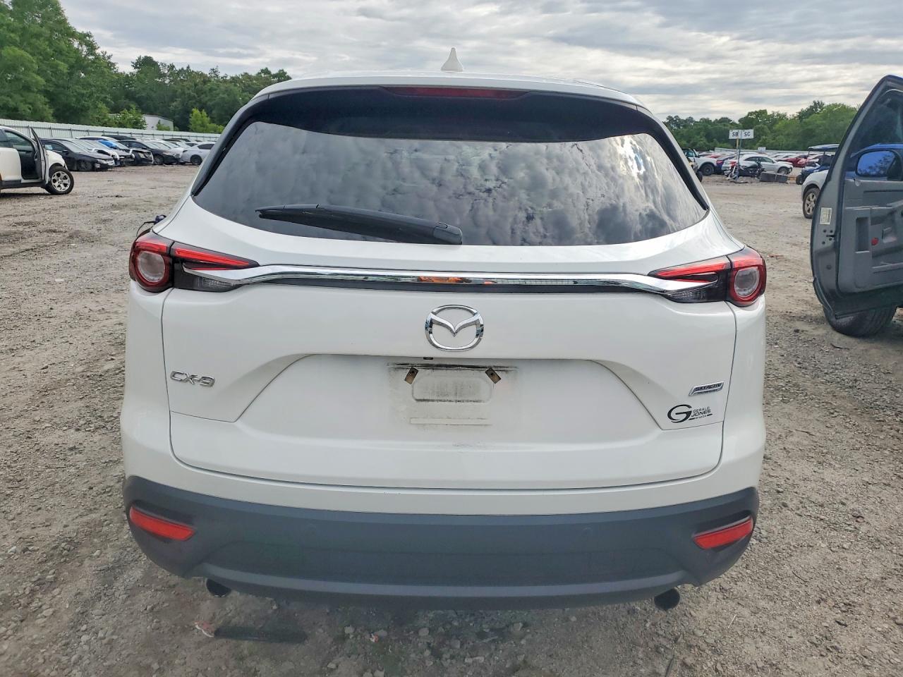 2018 Mazda Cx-9 Touring - Image 6