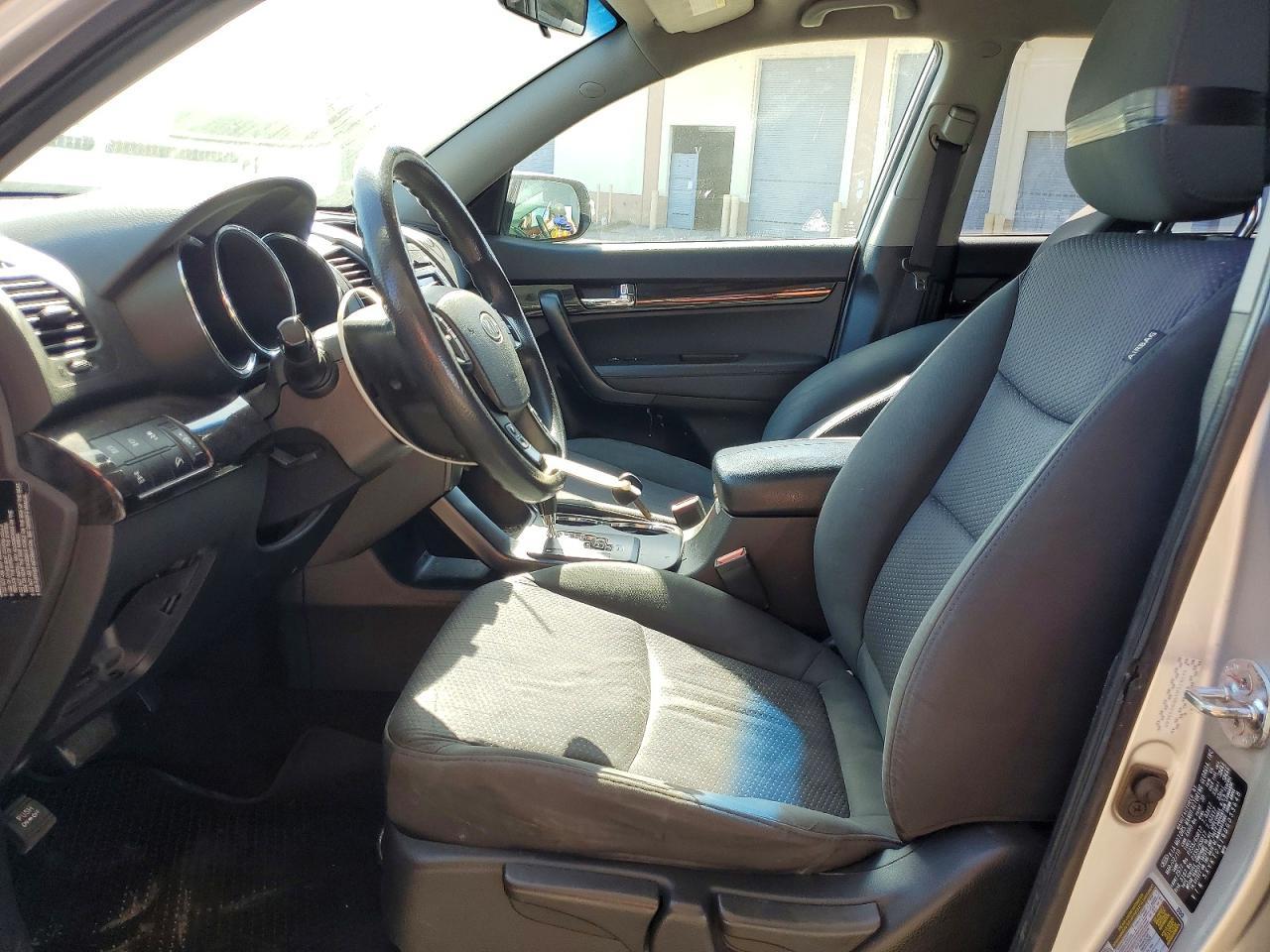 2011 Kia Sorento Lx - Image 7