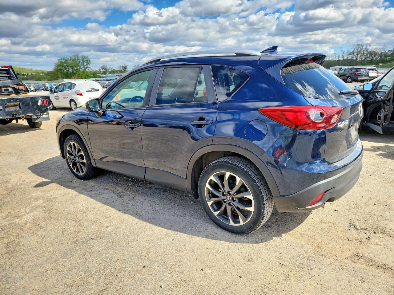 2016 Mazda Cx-5 Gt - Image 2