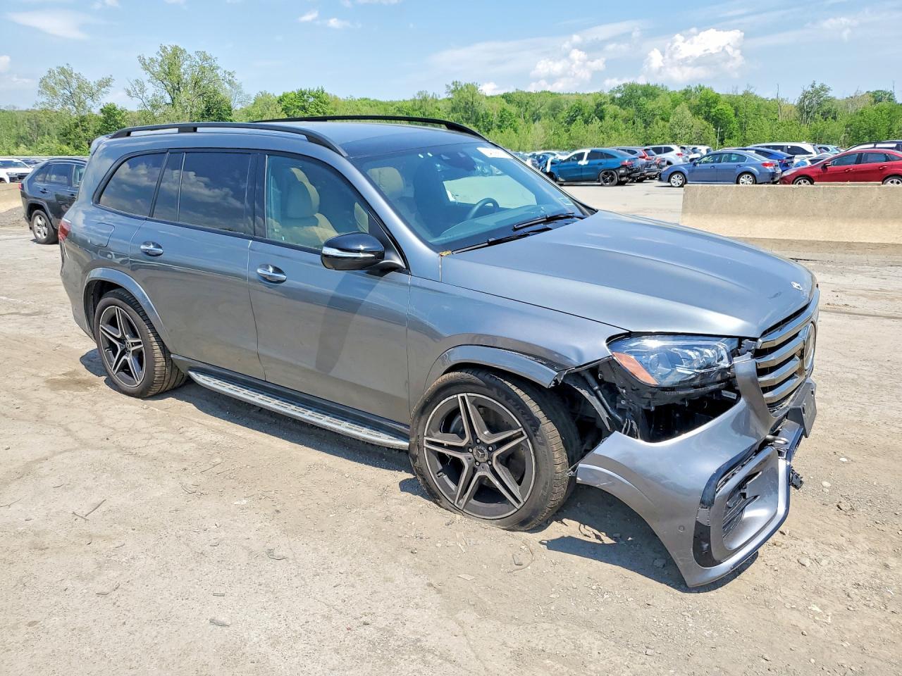 2026 Mercedes-Benz Gls 450 4Matic - Фото 4