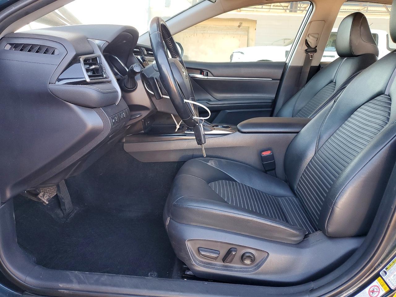 2019 Toyota Camry Se - Фото 7