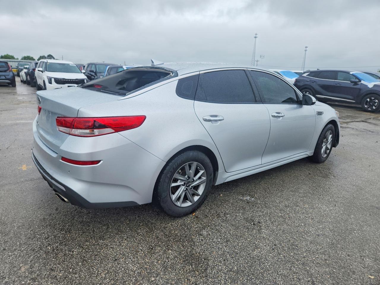2019 Kia Optima Lx - Фото 3