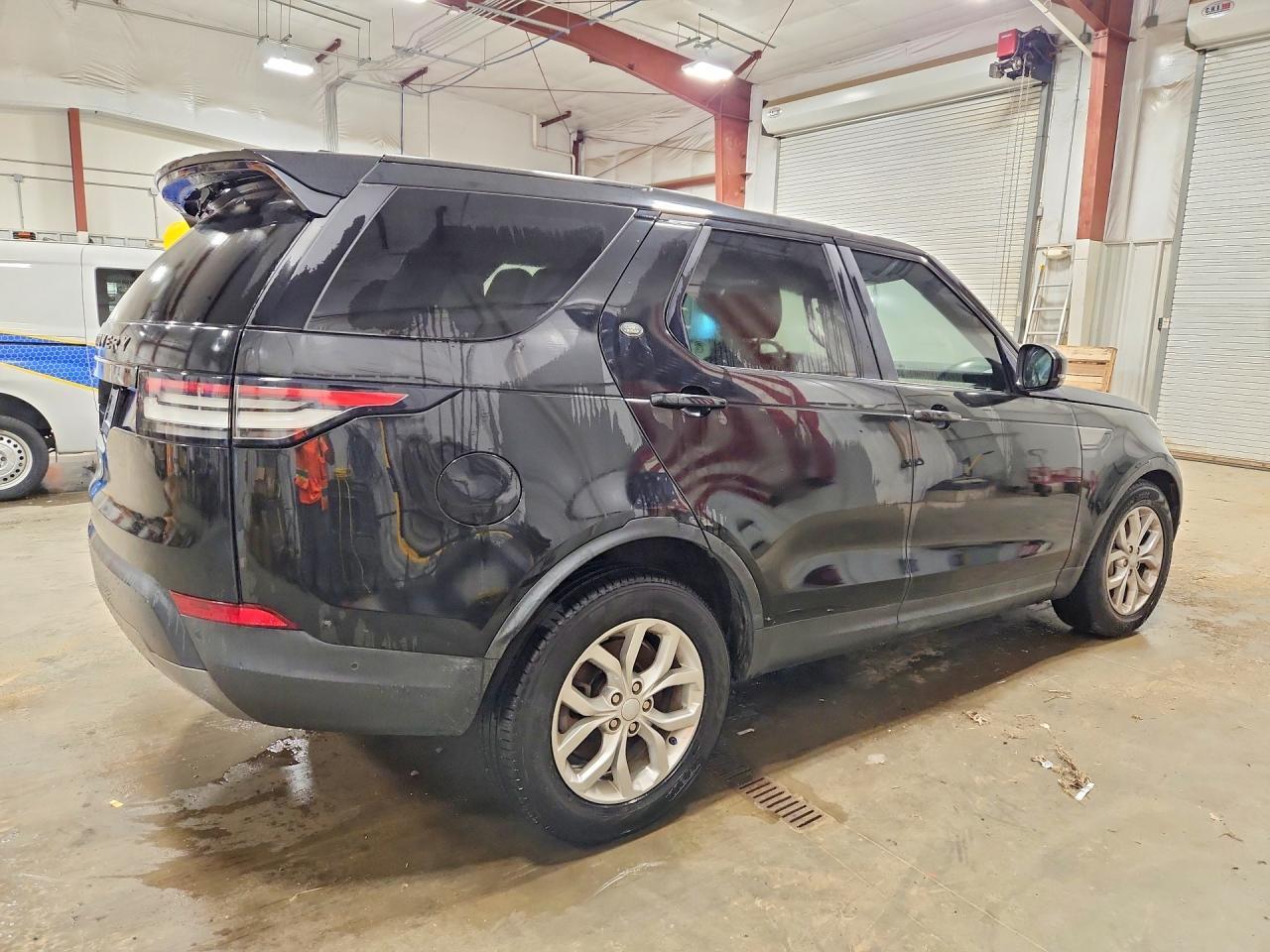2019 Land Rover Discovery Se - Image 3
