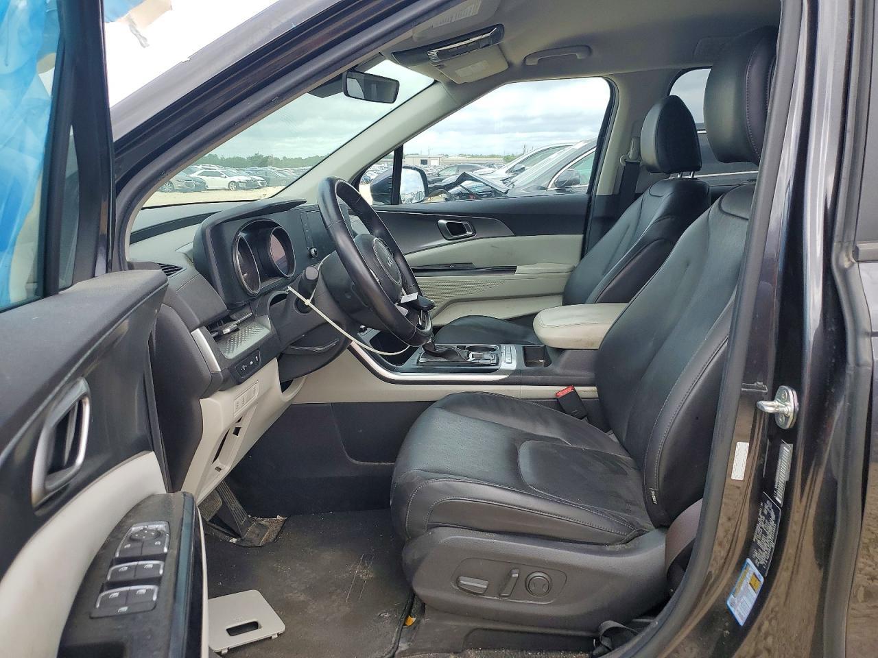 2023 Kia Carnival Lx - Фото 7