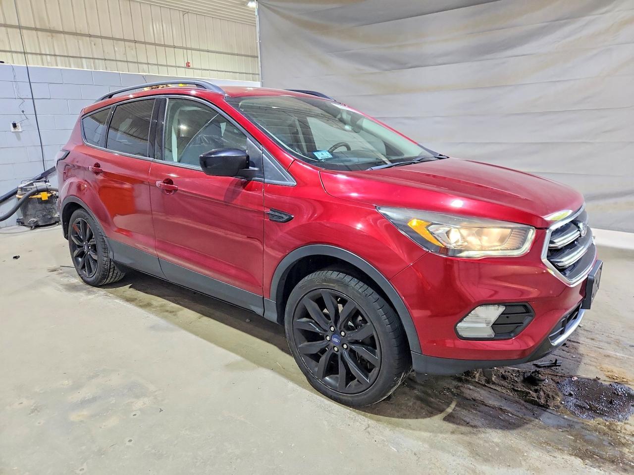 2018 Ford Escape Se - Фото 4