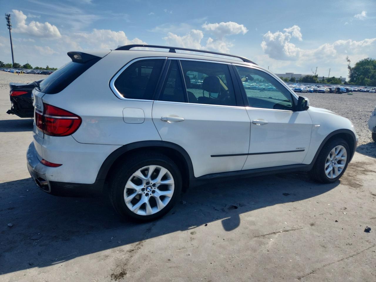 2013 BMW X5 xDrive35D - Фото 3