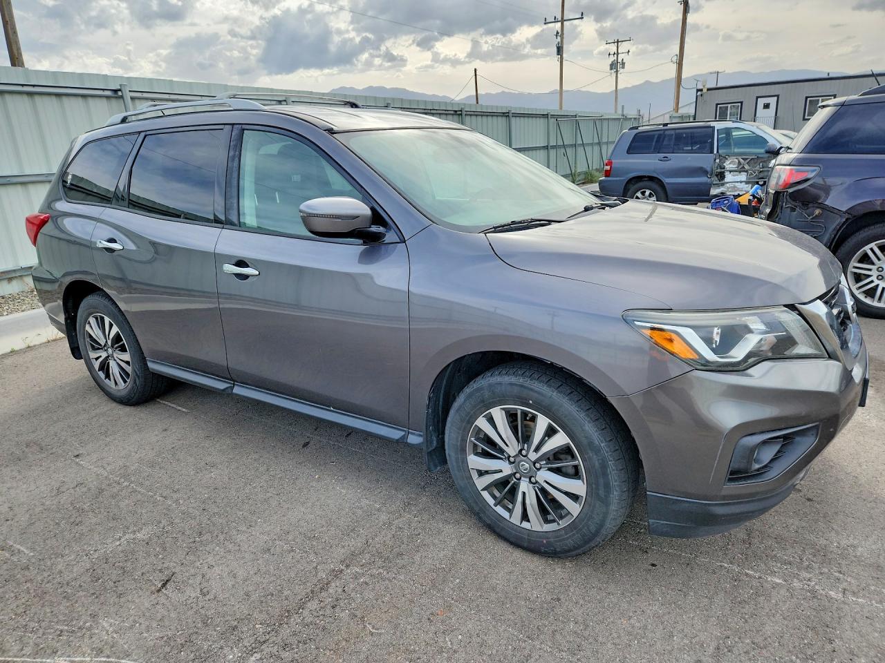 2017 Nissan Pathfinder Sv - Фото 4