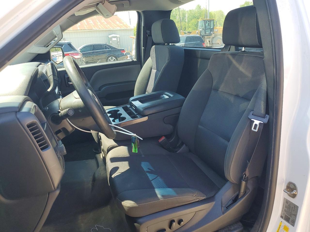 2018 GMC Sierra C1500 - Image 7