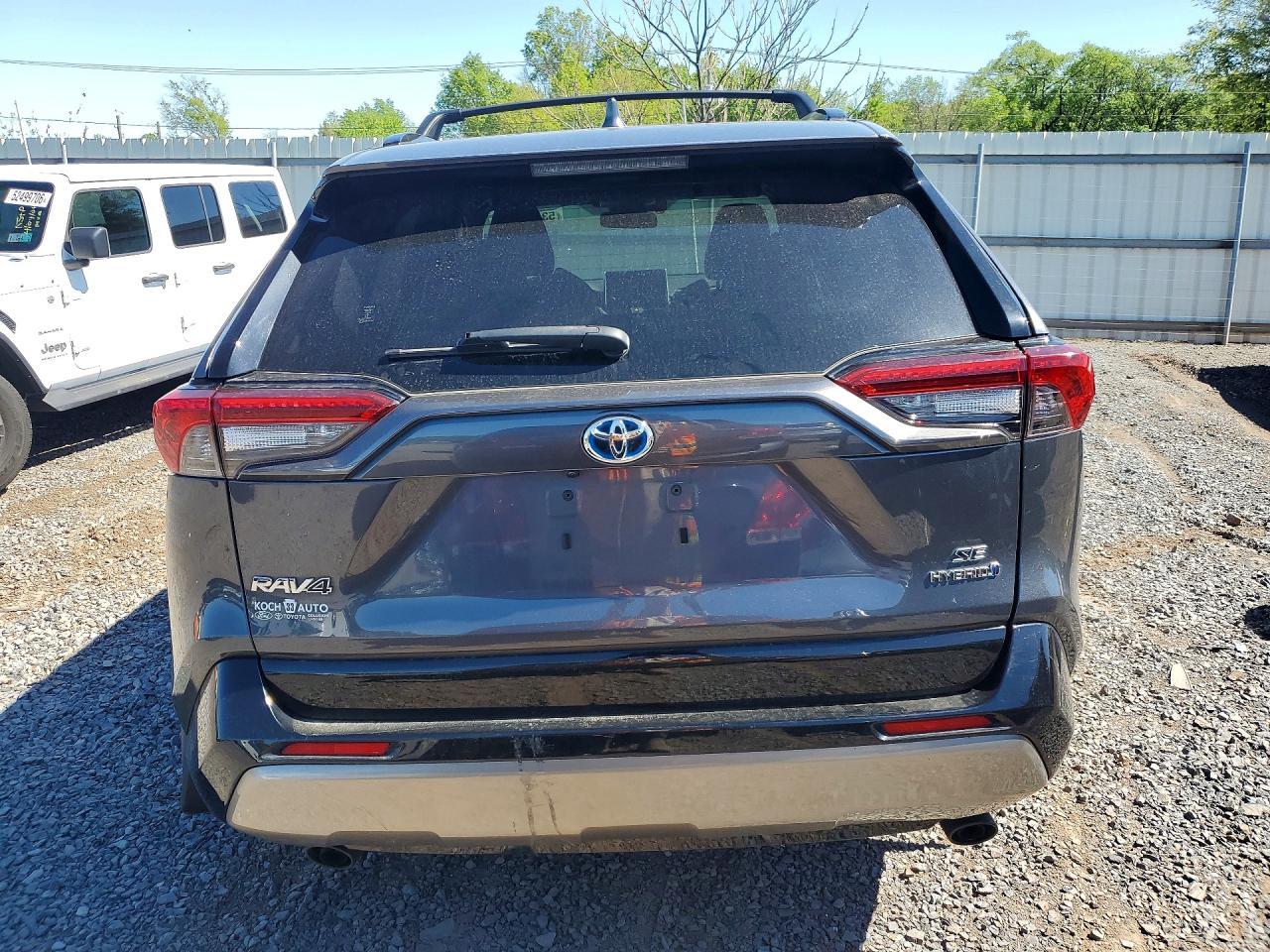 2023 Toyota Rav4 Se - Image 6