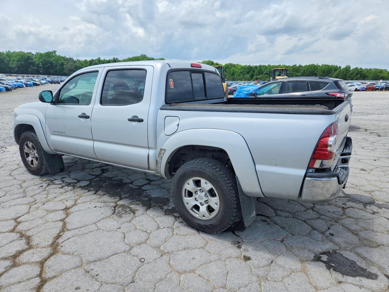 2011 Toyota Tacoma Double Cab - Фото 2