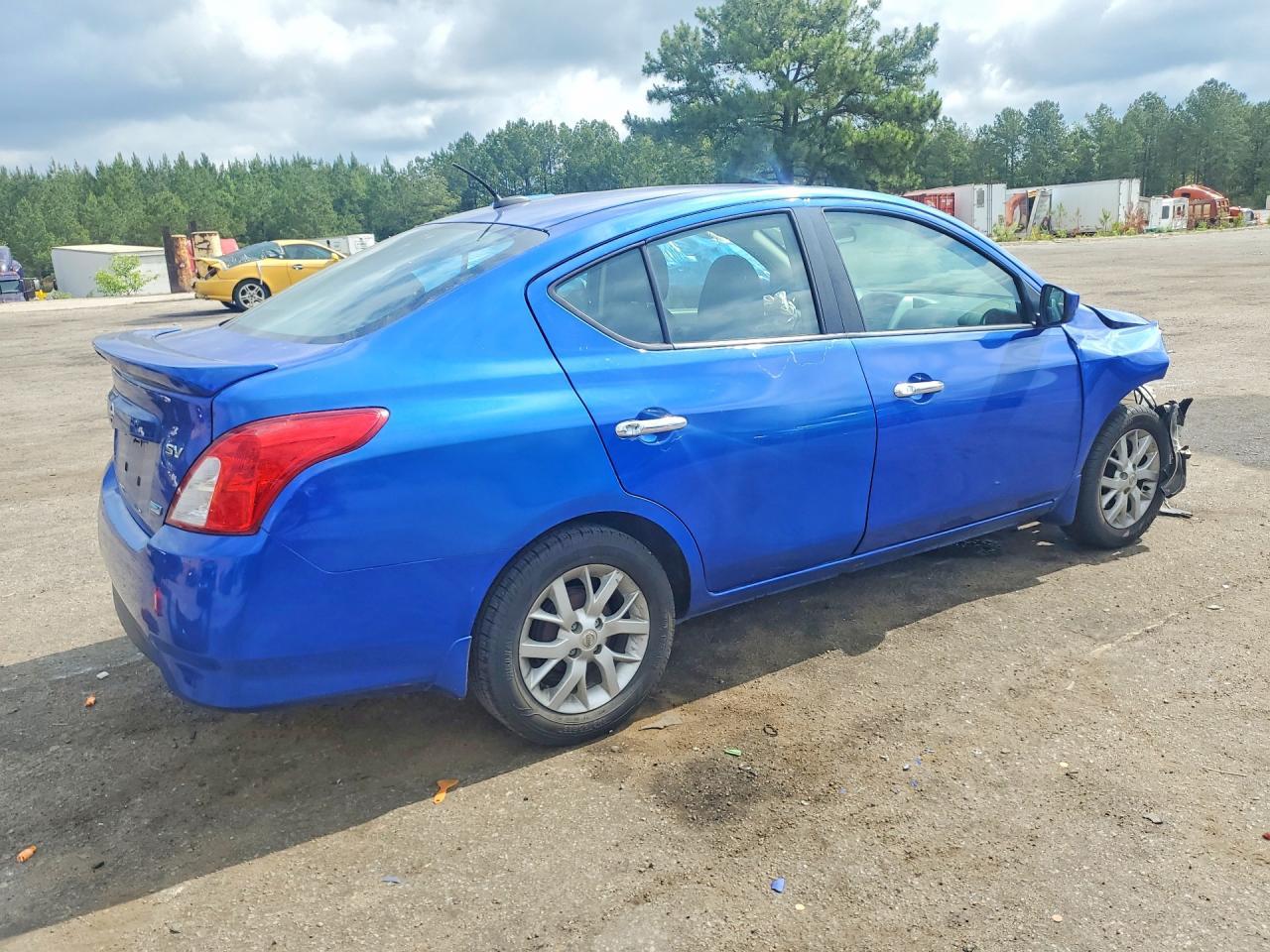 2016 Nissan Versa 1.6 Sv - Фото 3