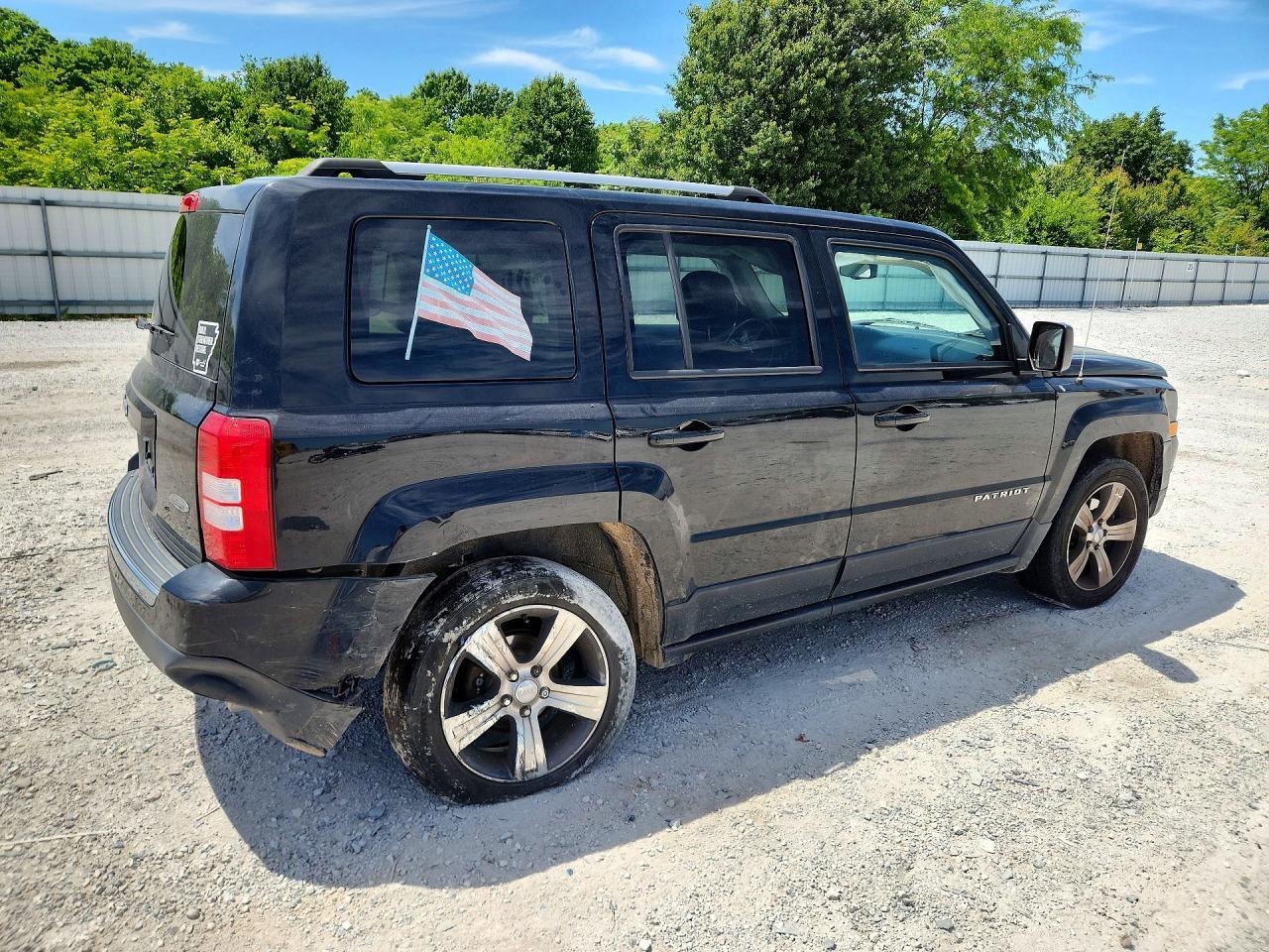 2017 Jeep Patriot Latitude - Фото 3