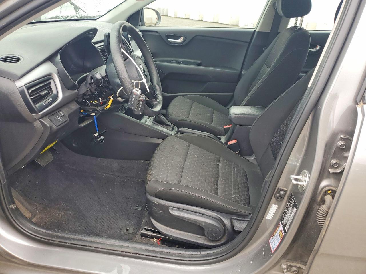 2021 Kia Rio S - Фото 7