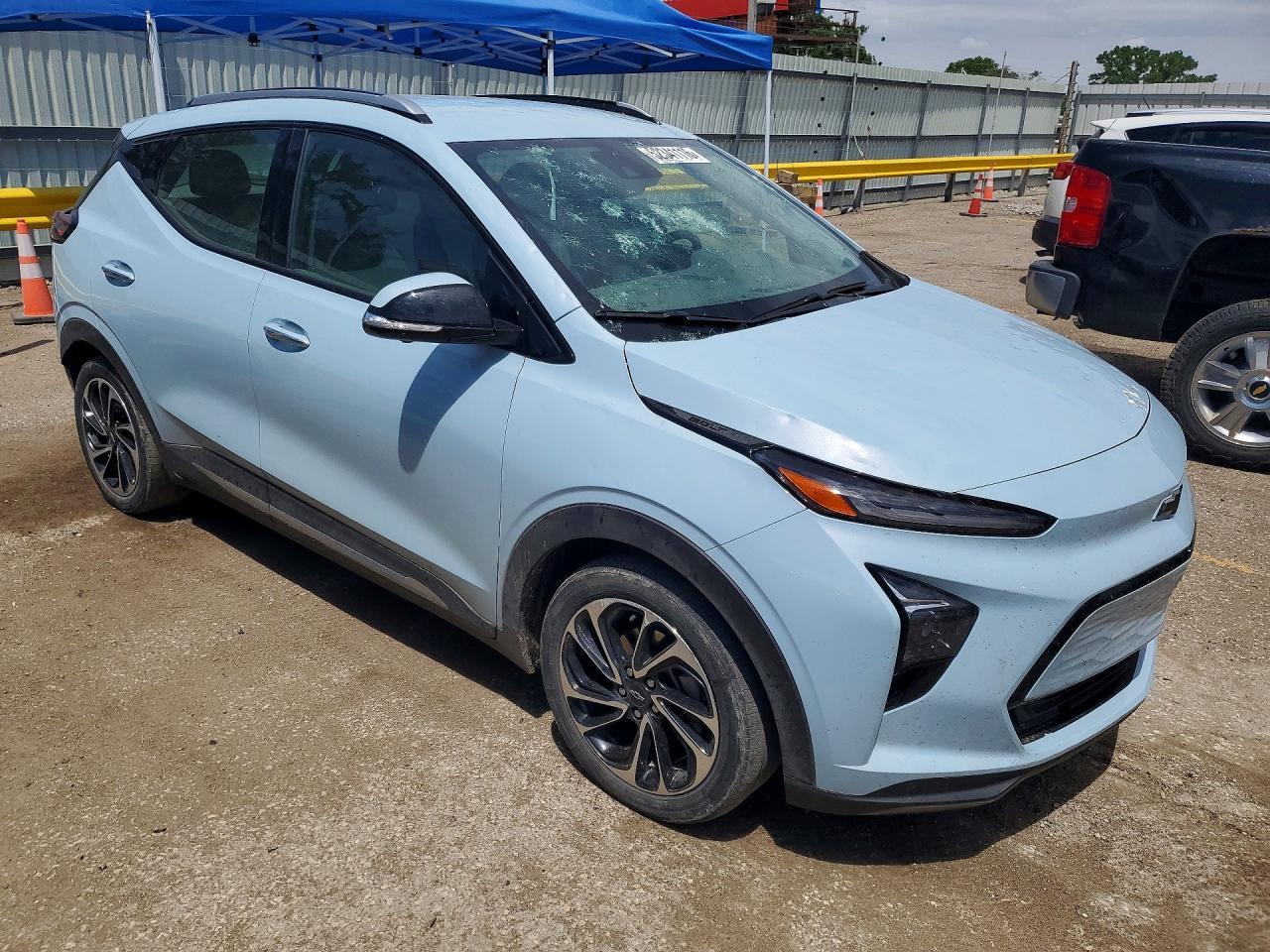 2023 Chevrolet Bolt Euv Premier - Image 4