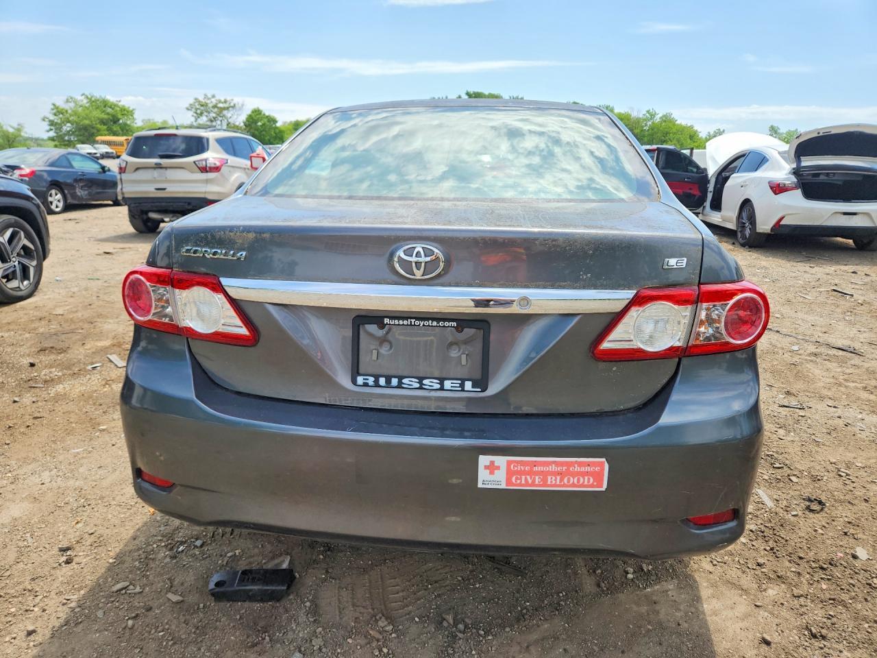 2012 Toyota Corolla Le - Image 6