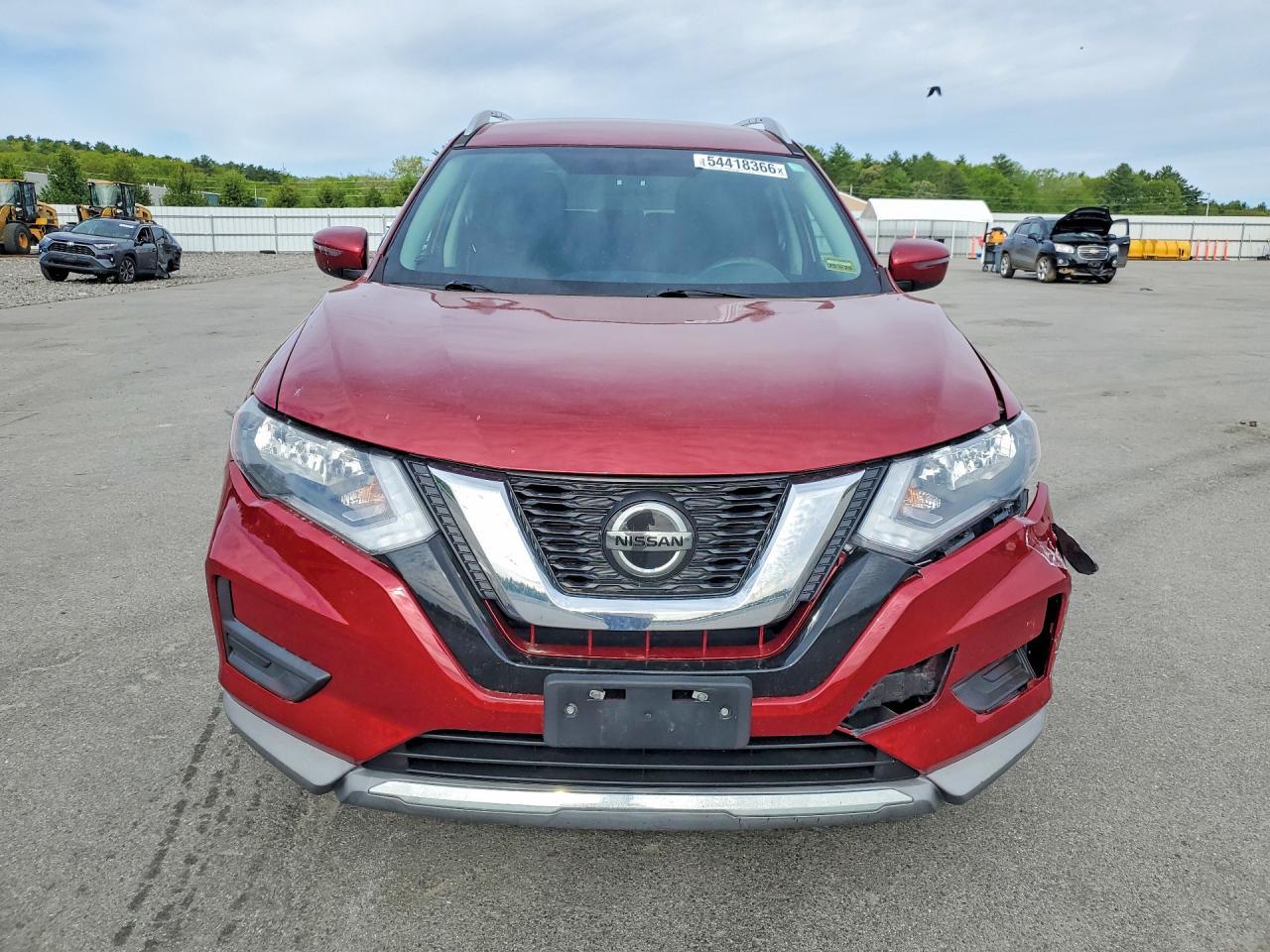 2018 Nissan Rogue Sv - Image 5