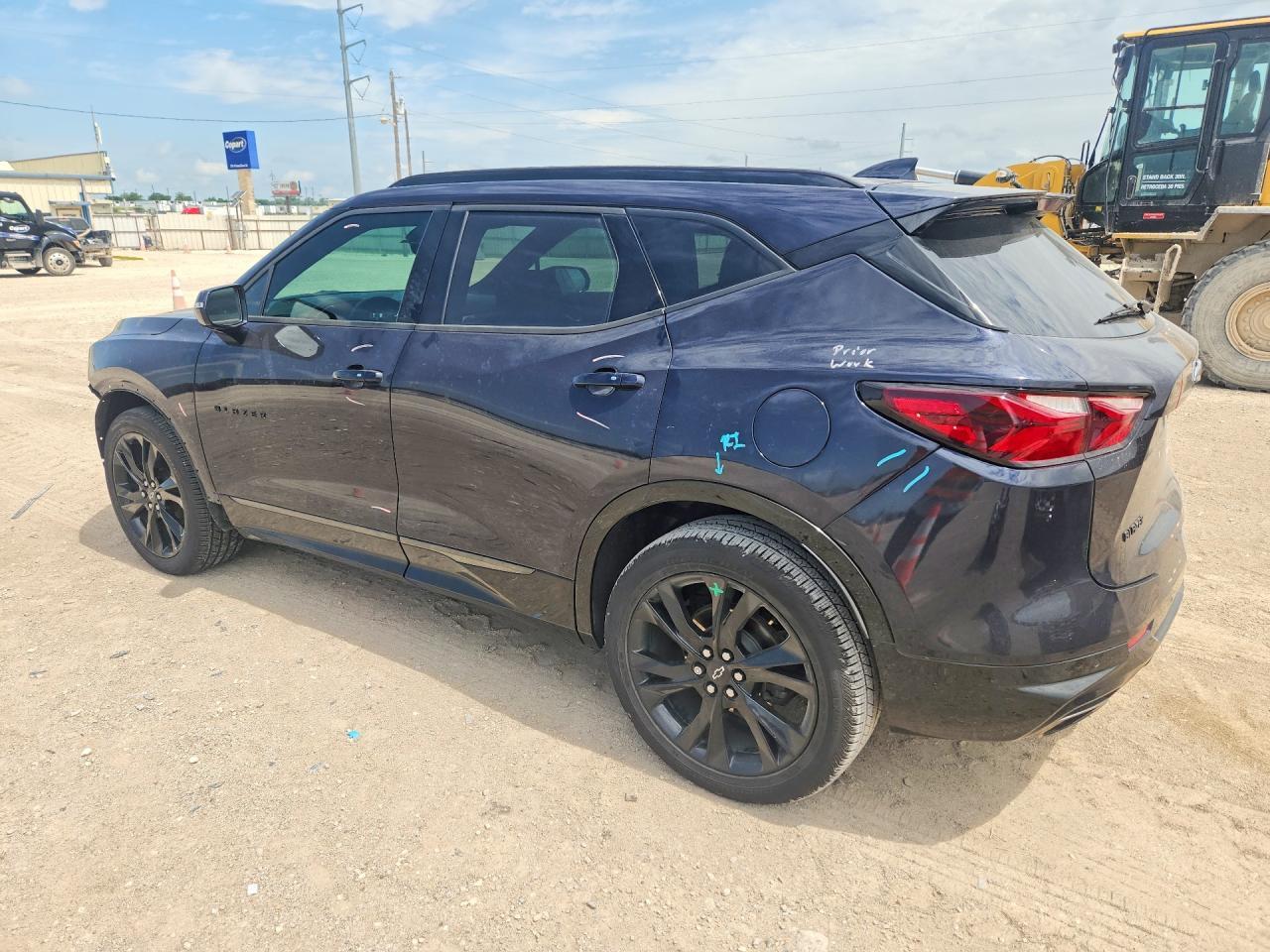 2020 Chevrolet Blazer - Image 2