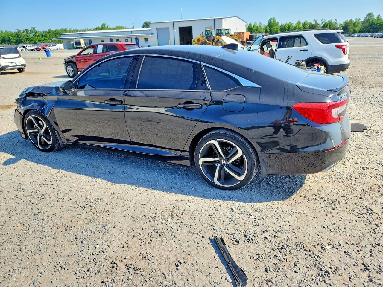 2018 Honda Accord Sport - Image 2