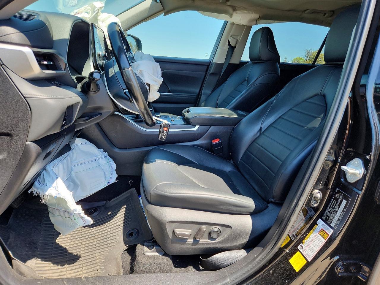 2022 Toyota Highlander Hybrid Xle - Image 7
