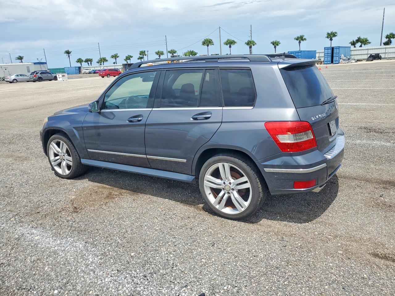 2010 Mercedes-Benz Glk - Image 2
