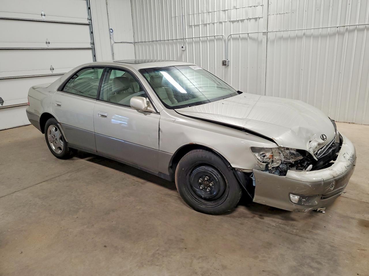 2001 Lexus Es 300 - Image 4
