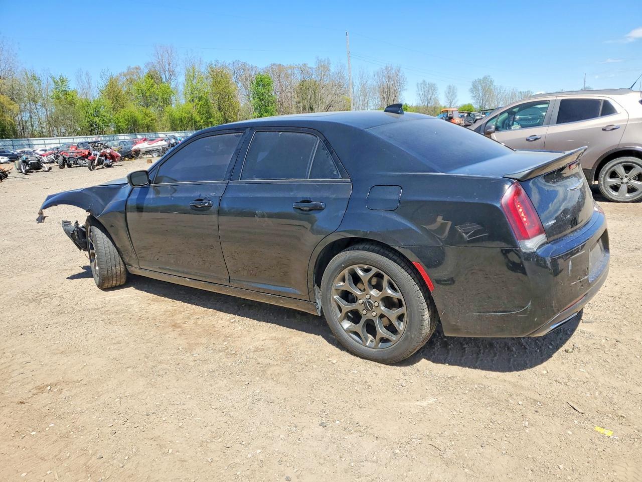 2015 Chrysler 300 S - Фото 2