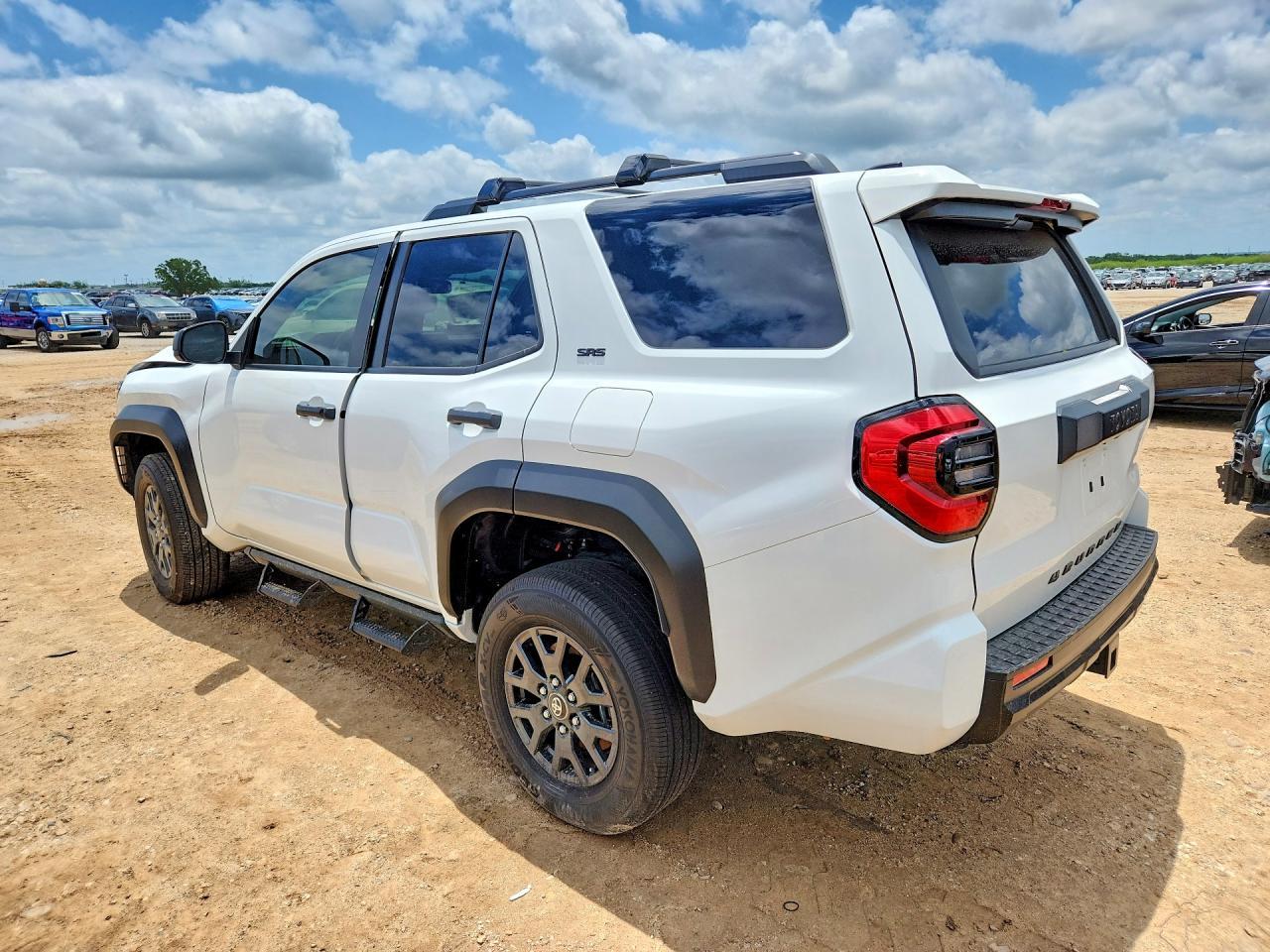 2026 Toyota 4Runner Sr5 - Фото 2
