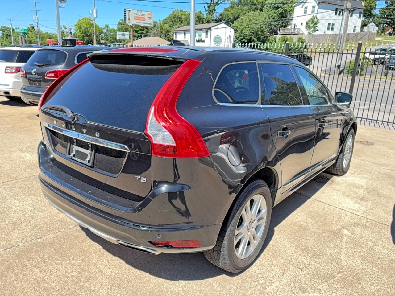 2016 Volvo Xc60 T5 Premier - Image 4