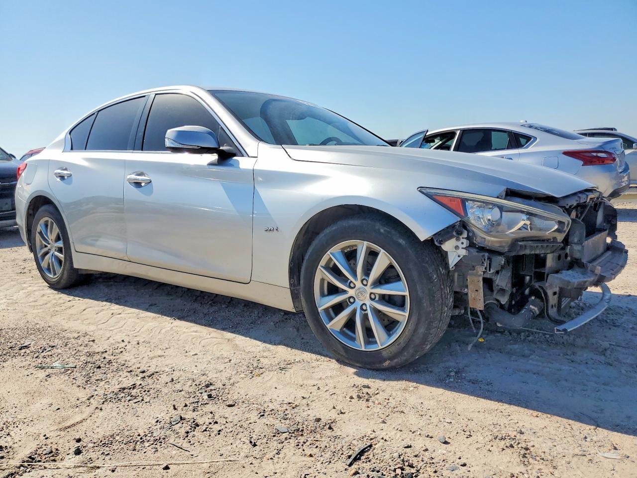2016 Infiniti Q50 2.0T Premium - Фото 4