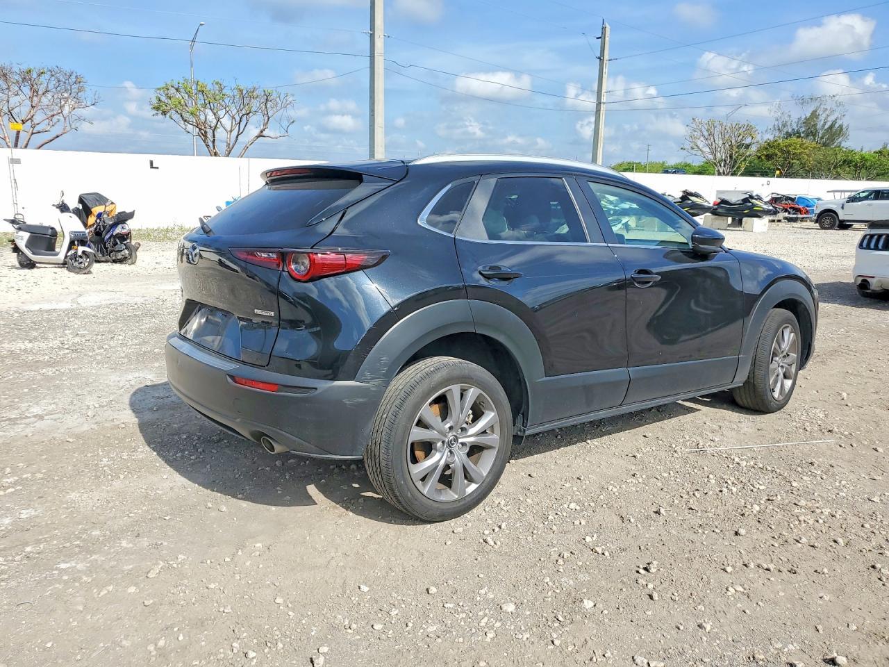 2024 Mazda Cx-30 Preferred - Image 3