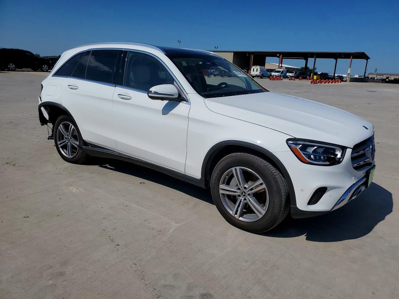 2021 Mercedes-Benz Glc 300 - Image 4