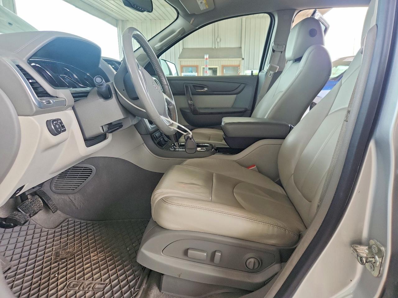 2015 GMC Acadia Slt-1 - Image 7
